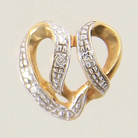 Hänge med diamanter 4x ca 0,005ct Guldfynd 10x11mm vitguldsdetaljer 18K  Vikt: 1,2 g