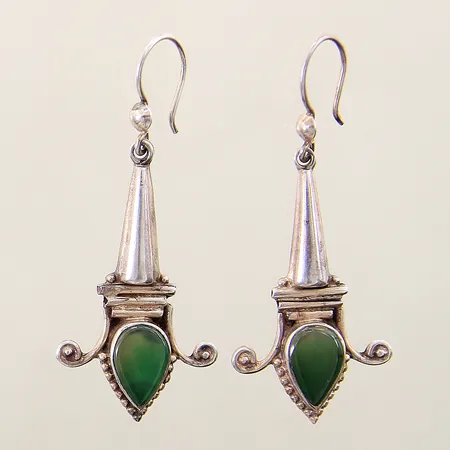 Örhängen med gröna stenar 55x24mm silver 925/1000 Vikt: 7,5 g