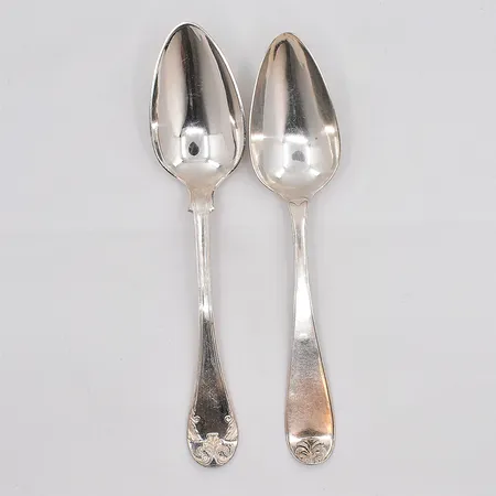 2 matskedar längd 20,5-21cm olika modeller 830/1000 silver Vikt: 106,7 g