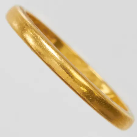 Ring slät, stl:17¾, bredd 2,5mm, 23K Vikt: 3,8g Vikt: 3,8 g