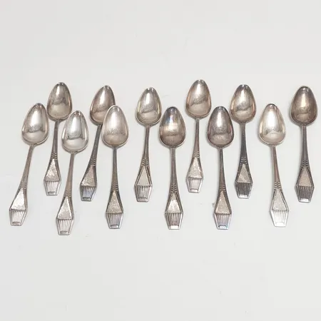 12 Kaffeskedar, Silver 813-830/1000 Vikt: 147,1g.