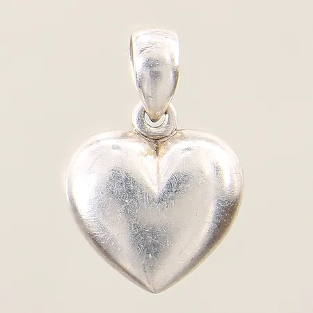 Hänge hjärta 24x11mm något repig silver 925/1000 Vikt: 2,4 g