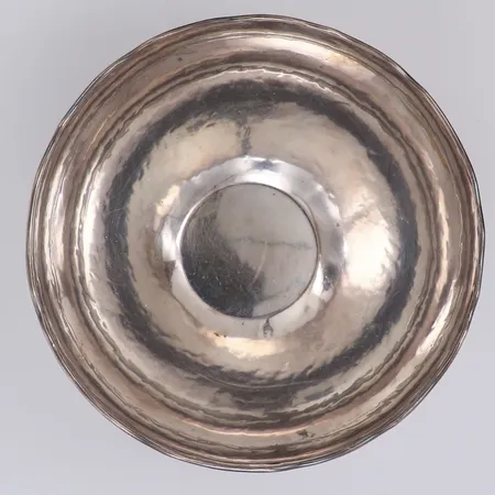 Skål hamrad dekor, Rey Urban Ø12cm, höjd 58mm, gravyr SEB, år 2002, 925/1000 silver Vikt: 333,7 g