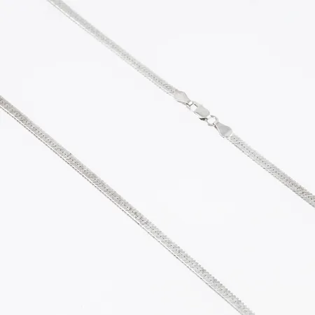 Collier halvstelt med mönsterdekor 45cm bredd 3,5mm silver 925/1000 8,5g. 