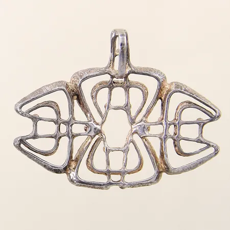 Hänge med genombruten dekor Norge 43x57mm silver 925/1000 Vikt: 14,9 g