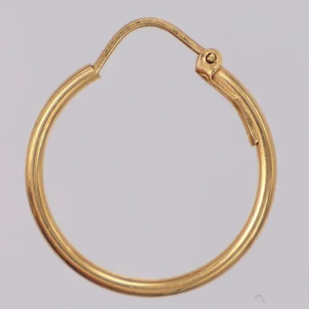 Udda örhänge creol, längd 21mm, bredd 1,5mm, Unoaerre, 18K Vikt: 0,7 g