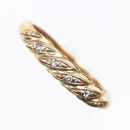 Ring med diamanter 4 x ca. 0,005ct, Stl:16½, bredd: 2-3,7mm, 18K Vikt: 2,4 g