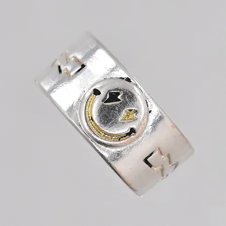 Ring stl:17¾ bredd10mm öppen skena 925/1000 silver Vikt: 7,3 g