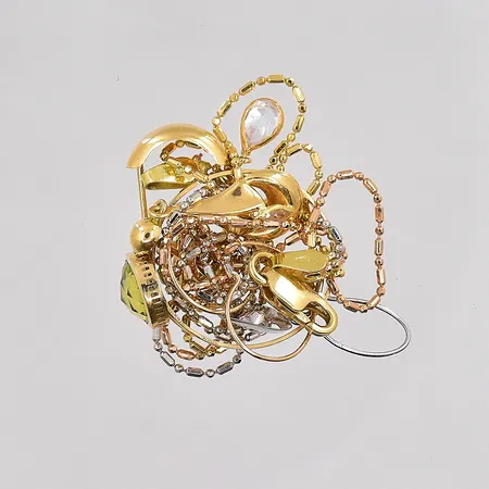 Diverse defekt guld, stenar, 18K Vikt: 6,4 g