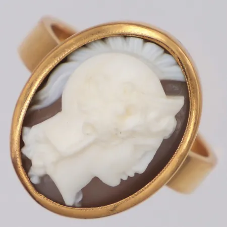 Ring med camé, stl:18¼, bredd 18,4mm, år 1965, 18K Vikt: 7,4 g