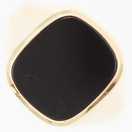 Klackring med onyx stl: 19½ bredd: ca 2-14mm 18K Vikt: 3,3 g