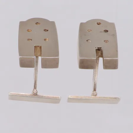Ett par manschettknappar 22,4x13,6mm Kerstin Ringedal, Göteborg år 1998, 925/1000 silver Vikt: 17,1 g