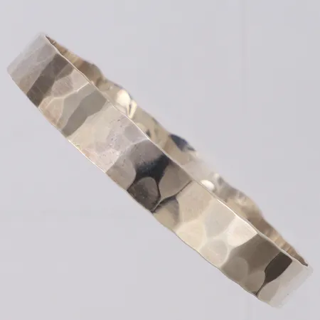 Armring Ø67mm, bredd 9,6mm, signerad Owe Johansson, Silversmedjan i Varberg 925/1000 silver, originalask Vikt: 29,1 g