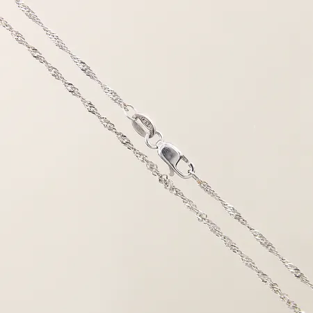 Kedja Singapore längd 45cm bredd 1,5mm silver 925/1000 Vikt: 1,8 g