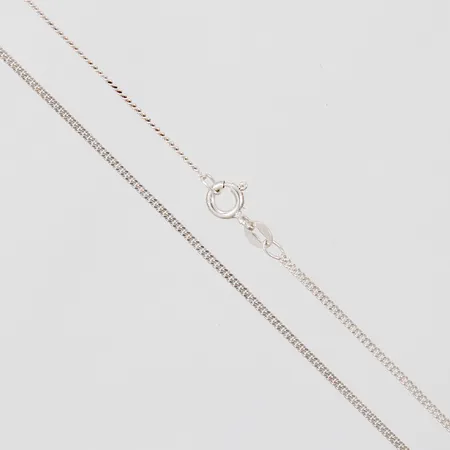 Kedja Pansra längd: ca 40cm bredd: ca 1mm silver 925/1000 Vikt: 2,3 g
