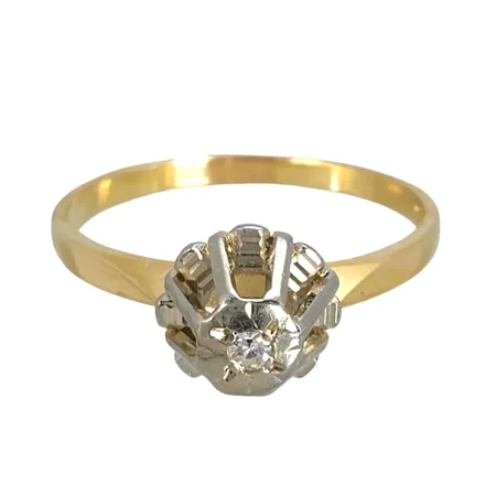 Diamantring, 18K guld, Diamant 0,02ct, svensk kontrollstämpel, stl:18¾ mm, bredd 1,7 - 8 mm Vikt: 2,5 g