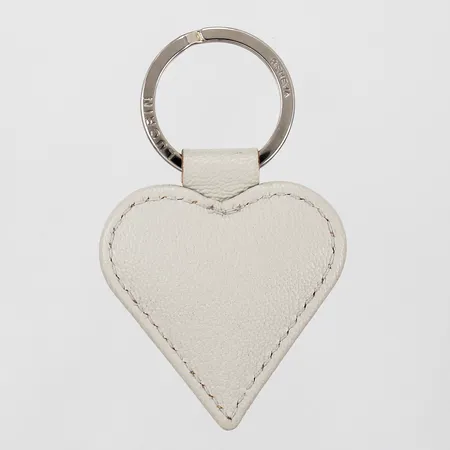 Hjärtformad nyckelring Lucrin Geneva längd: ca 8,2cm bredd: ca 50mm 