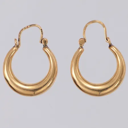Ett par örhängen, creoler, längd 22mm, 18K Vikt: 1,8 g