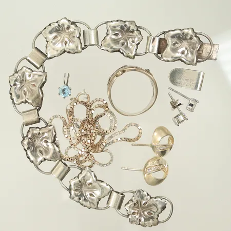 Halskedja, armband, Hänge med sten, 4 örhängen, Ring med stenar, defekter/saknar delar & stenar/ silver 830-925/1000-delar, 32,7g totalt