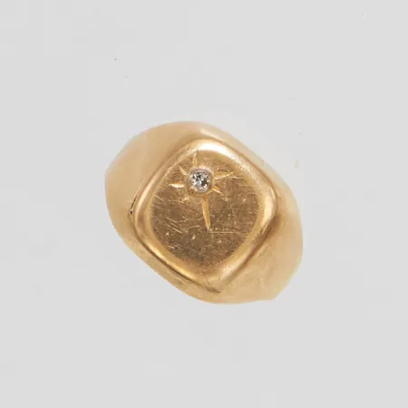 Ring med sten, defekt, 18K Vikt: 3,3 g