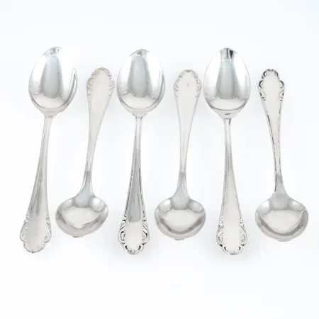 Haga: sex kaffeskedar i silver (830/1000). De är 110 mm långa och väger 62g. MEMA. Bruksskick.