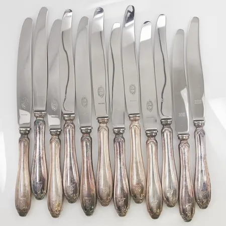 12 Knivar, 25cm, 830/1000 Silver bruttovikt 859,4g.