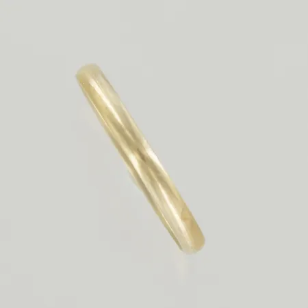 Ring, Ø 19½ mm, bredd 2,4 mm,18K Vikt: 1,8 g