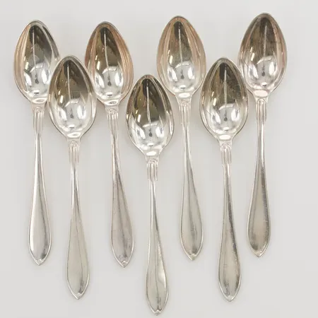 7 Kaffeskedar, 11cm, gravyr, 830/1000 Silver 80,8g.