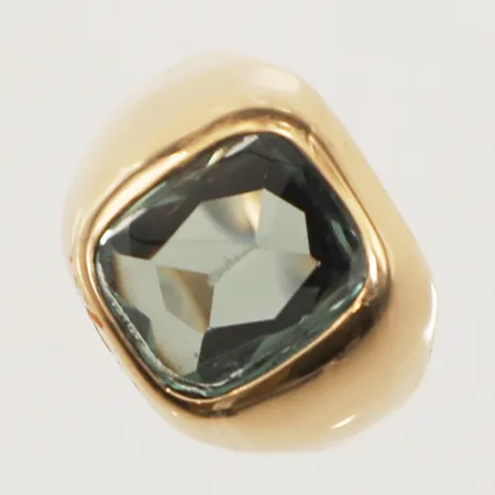 Klackring med grön syntetisk spinel, stl 19¼, bredd 15,6mm, 18K Vikt: 6 g