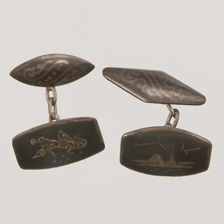 Ett par manschettknappar Siam/Thailand, 19x12mm, dekor, 925/1000 Silver 6,9g.