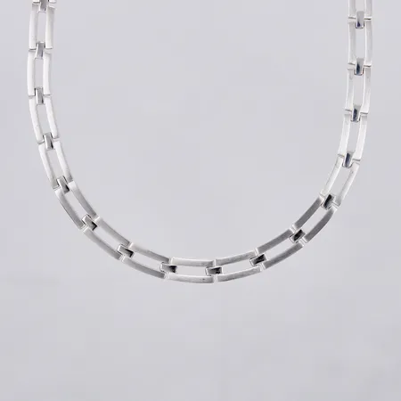 Collier GHA längd: ca 45cm, bredd: ca 7mm, silver 925/1000 Vikt: 57,5 g