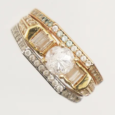 Ring med vita stenar, stl 17½ bredd 9,2mm, 18K  Vikt: 6,1 g