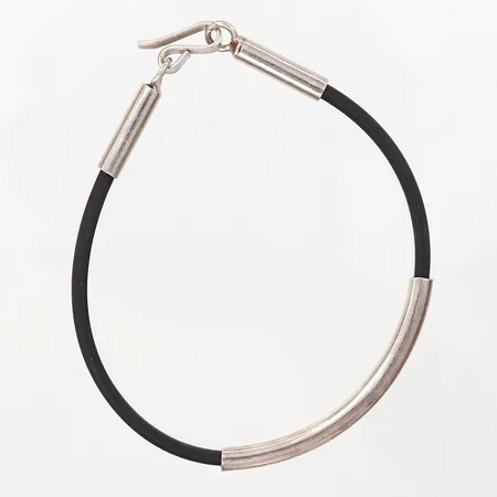 Armband gummi med silverdetaljer ca. 19cm, bredd: 4mm, silver 925/1000 Vikt: 6,7 g