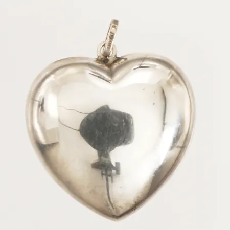 Hänge hjärta, ca 40mm, inklusive ögla, bredd 35mm, 925/1000 silver Vikt: 8,8 g