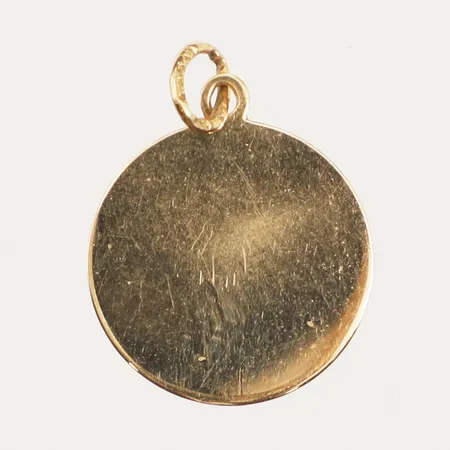 Hänge, längd 20mm inklusive ögla, bredd 14mm, gravyr, 18K  Vikt: 1,1 g