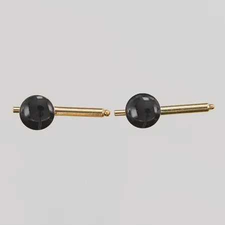 Ett par skjortknappar, Ø8mm, onyx, förgyllda.
