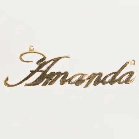 Namnhänge Amanda, längd 49mm, bredd 16mm, öglor saknas, ostämplat, 18K  Vikt: 4,6 g