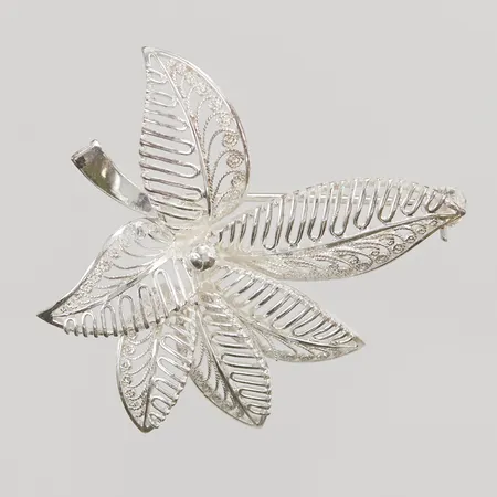 Brosch "löv", 44mm, 925/1000 Silver 5,7g.