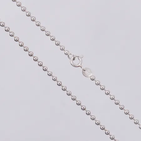 Kedja längd ca 59cm, bredd ca 2mm, 925/1000silver Vikt: 10,5 g