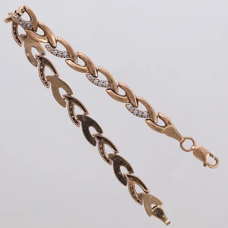 Armband med vita stenar, längd 16,5cm, bredd 6mm, repor, ostämplad, 14K  Vikt: 7,3 g