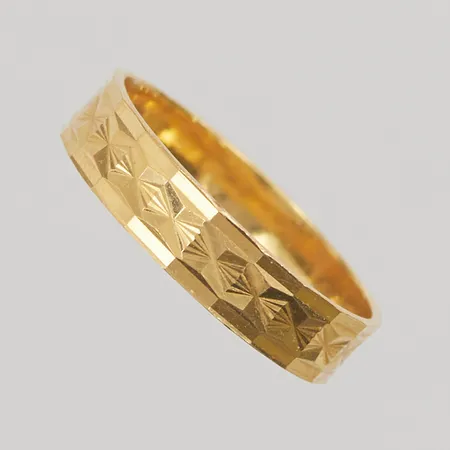 Ring, Ø17½, bredd:4mm, 21K 2,7g.
