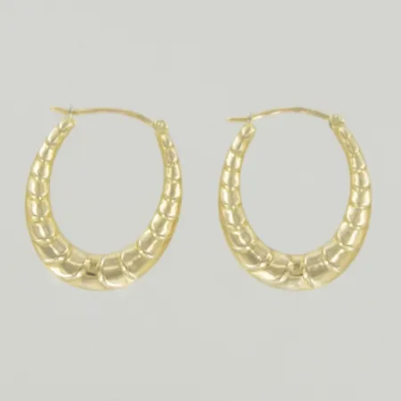 Ett par örhängen, längd 2,5 cm, 18K Vikt: 1,9 g