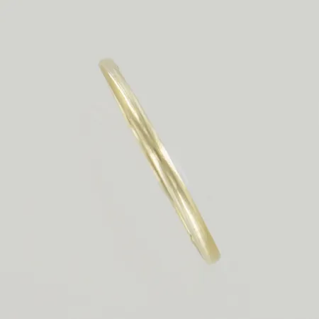 Ring, Ø 18 mm, bredd 1,5 mm,14K  Vikt: 0,8 g