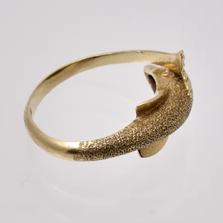 Defekt guld, 14K, vikt 2,51g.