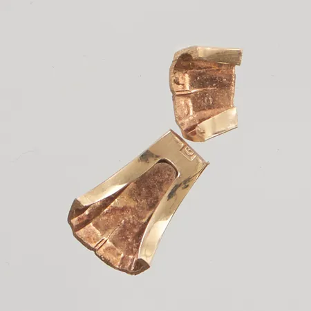 Diverse guld, defekt, 18K 0,8g.