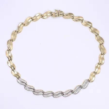 Halscollier med vita stenar ca 45cm bredd 9mm 14K Bruttovikt: 38,1g Vikt: 38,1 g