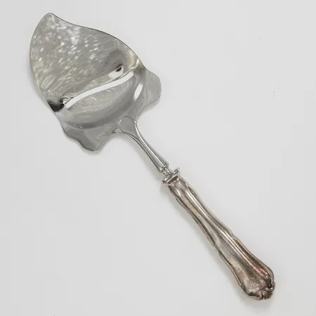 Osthyvel, längd ca 23cm, hyveldel i stål, finska stämplar, 830/1000 silver, bruttovikt: 86,9g Vikt: 86,9 g