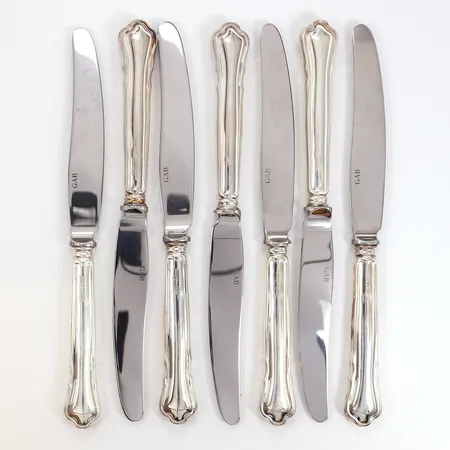 Sju matknivar modell Chippendale, stålblad, silver 830/1000, bruttovikt: 490,4gram Vikt: 490,4 g