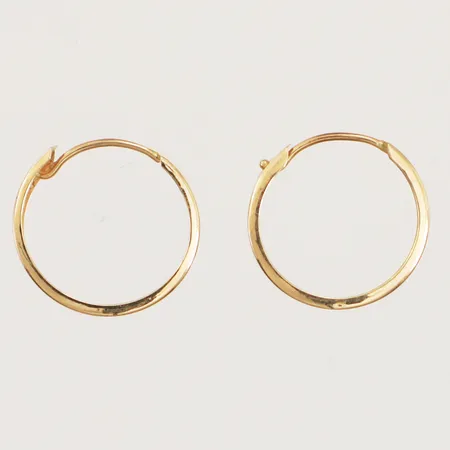 Ett par örhängen creoler, Ø14mm, bredd 3mm, 18K Vikt: 0,7 g
