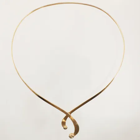 Stelt collier, Ø13cm, bredd 2,5-33mm, Arwe Guldsmed Per Olov Hjo 1985, 18K  Vikt: 26,6 g